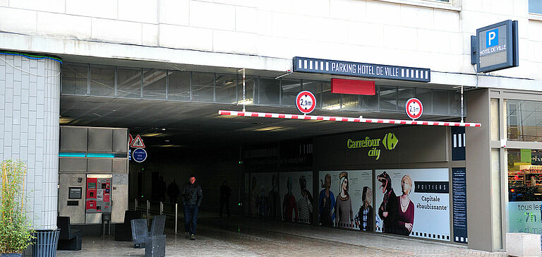 Parking de l'hôtel de ville de Poitiers