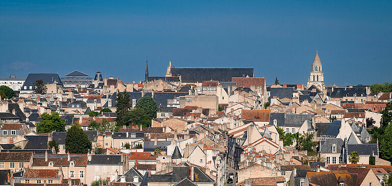 Vue panoramique de la ville de Poitiers