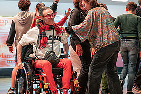 Échauffement collectif de danse