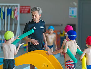 Cours de natation pour enfants - Agrandir l'image (fenêtre modale)