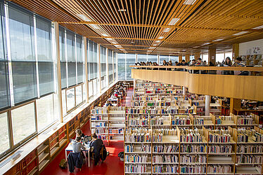 Bibliothèque Universitaire Droit & Sciences Eco de Poitiers