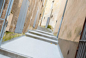 photo d'une ruelle de Poitiers
