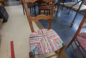 Initiations au rempaillage de chaise