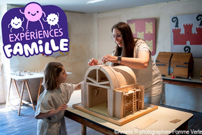 Affiche "Atelier famille : Défiez les lois de l’équilibre !"