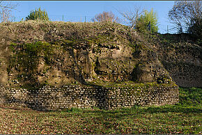 Le sentier de l'Oppidum